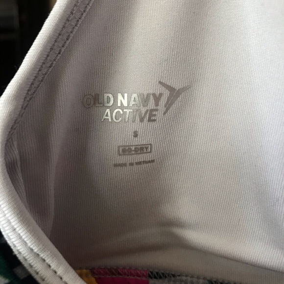 Old Navy active leaf print sports bra - small - Picture 5 of 5